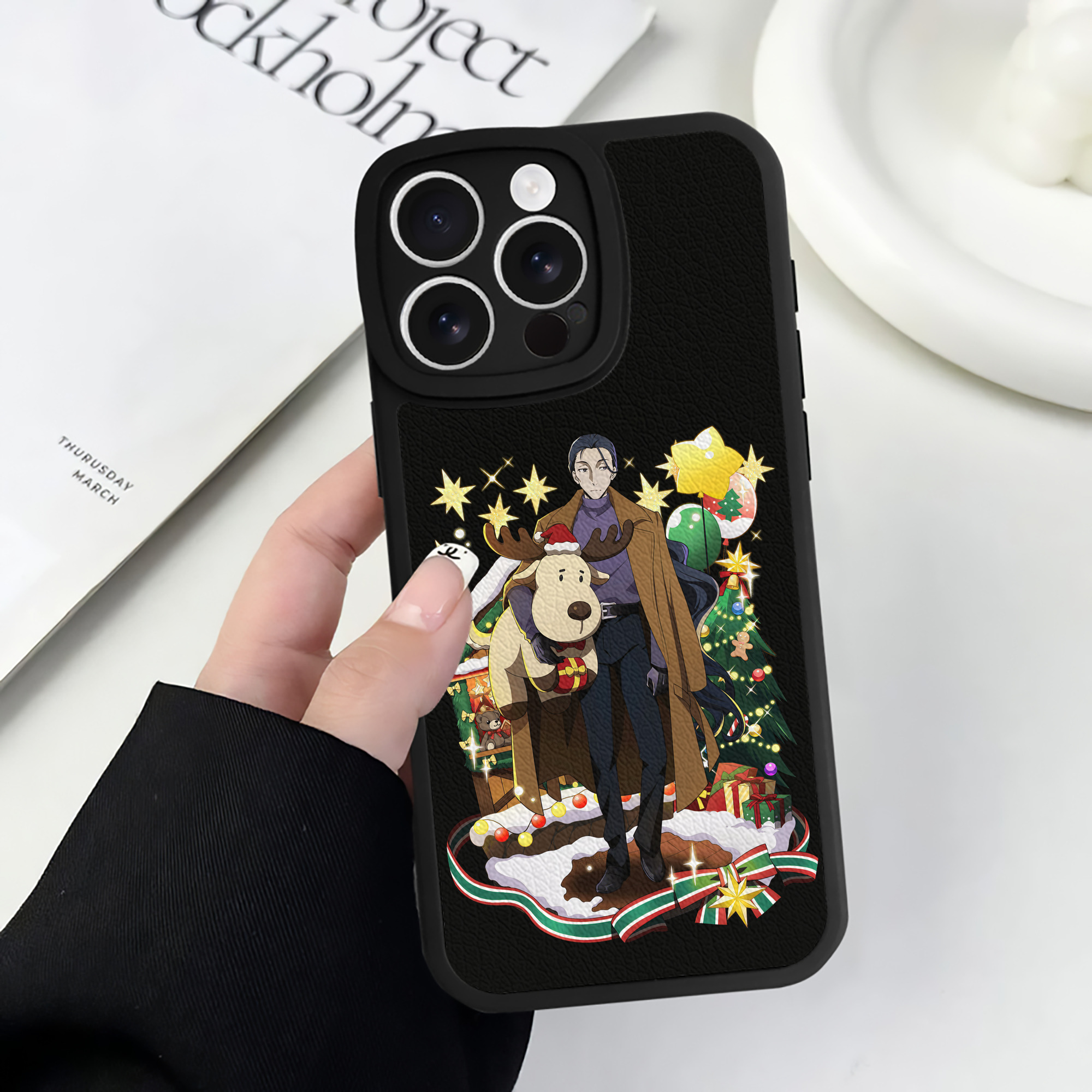 （画像用） 文豪ストレイドッグス Bungo Stray Dogs 【iPhone 16シリーズ対応】シリコンスマホケース（レザー調） 材質：シリコン